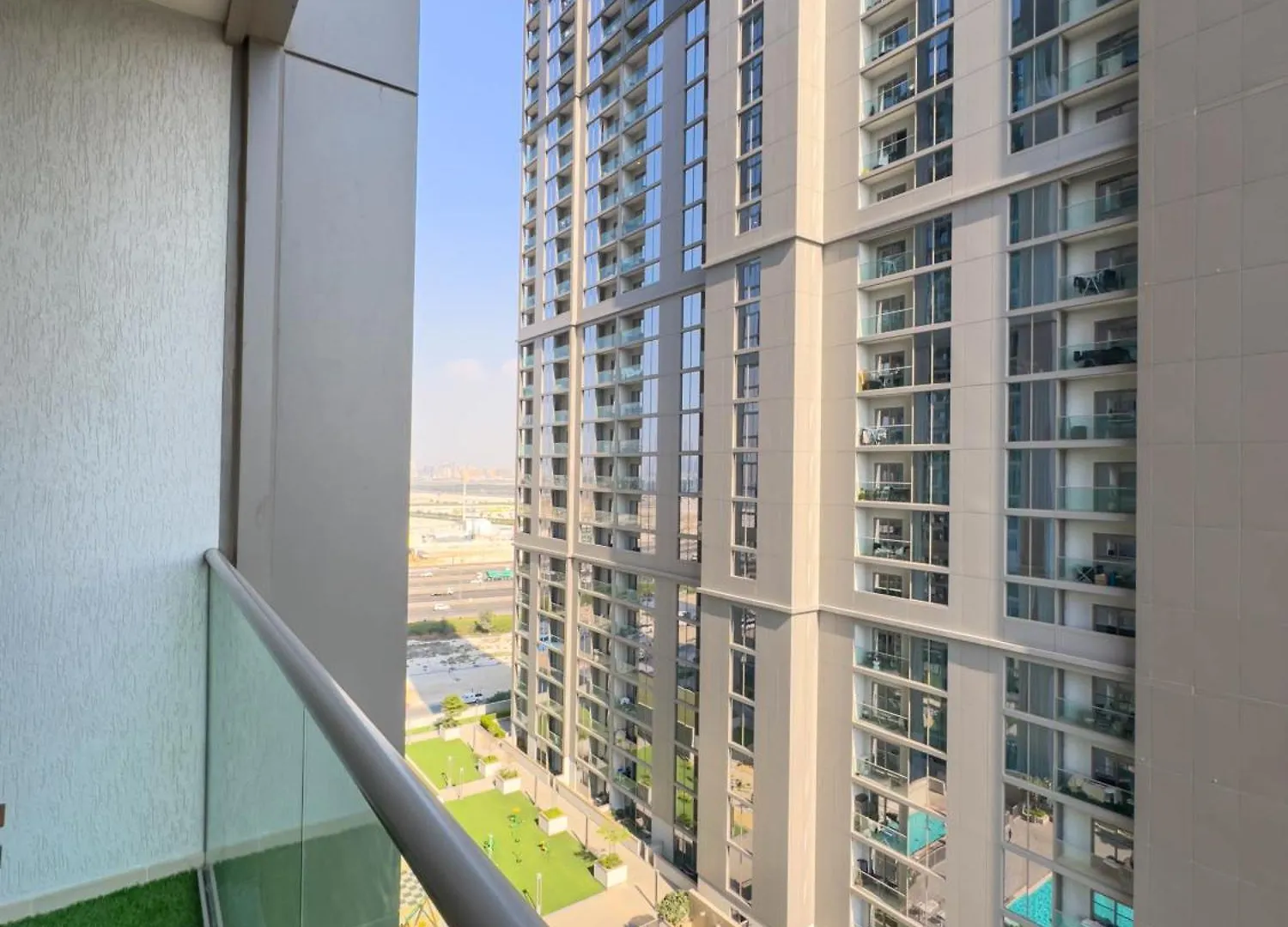 Serene Living 2Br Apartment In Sobha Creek Vistas Dubai